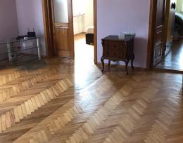 ქირავდება 3 ოთახიანი ბინა
