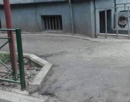 იყიდება კომერციული ფართი