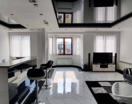 dzveli batumi, duplex 5_6 sartuli nateli bina 2 nateli sadzi