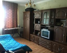 იყიდება 2.5 ოთახიანი ბინა ქუთაისში