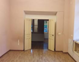 ქირავდება