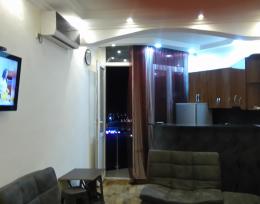 იყიდება სტუდიოს ტიპის ბინა ბათუმში ზღვის პირველ ზოლში