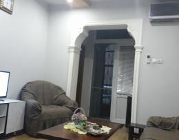 სასტუმრო კოლიზეუმის წინ ქირავდება დღიურად