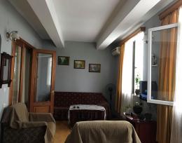ქირავდება ბინა ზღვასთან ახლოს