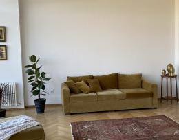 ქირავდება სახლი (1000 მ² ეზოთი) 1200 usd
