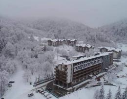 ქირავდება 2 ოთახიანი ბინა ბაკურიანში, დიდველი რეზიდენსი