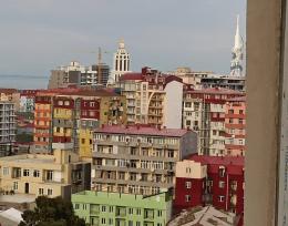 ს ა ს წ რ ა ფ ო დ !!! იყიდება ქ. ბათუმის ცენტრში ბინა