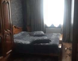 სასწრაფოდ იყიდება 3 ოთახიანი ბინა