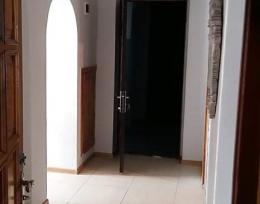 qiravdeba 3 otaxiani  bina