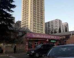 იყიდება მყუდრო და ნათელი 3 ოთახიანი ბინა