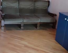 იყიდება 1 ოთახიანი ბინა წერეთლის მეტროსთან