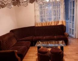 ქირავდება სამოთახიანი ბინა