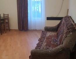 ქირავდება ბინა საბურთალოზე