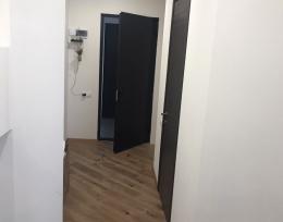 ქირავდება ოროთახიანი ბინა