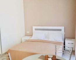 45sq.m apartment 2 mins to sea.