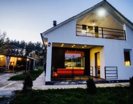 ქირავდება სახლი და კოტეჯი კურორტ ცემში . #VillaWood Tsemi#
