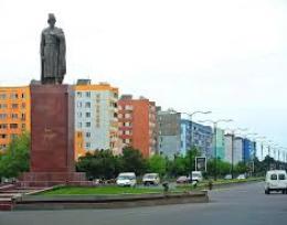 იყიდება 3 ოთახიანი ბინა