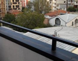ქირავდება დღიურად! კომფორტული სტუდიო ცალკე საძინებლით გაგრინ
