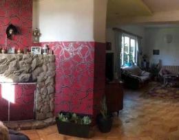 გირაავდება სასწრაფოთ კერძო  სახლი ქარელში 595064157