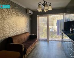 გირავდება ბინა ბათუმში 555414072