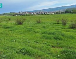 ლისის ტბასთან საუკეთესო ადგილას იყიდება 800.კვმ ნაკვეთი